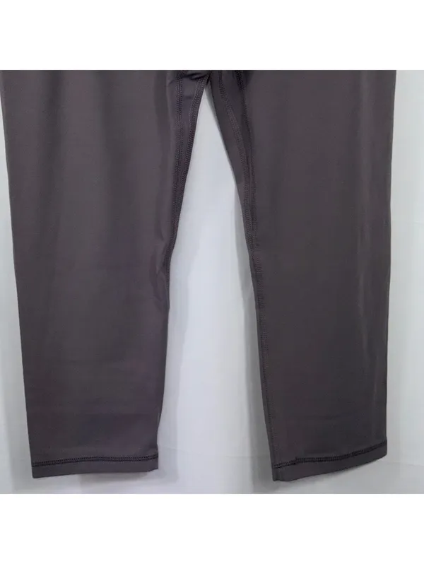 Avia SoftSculpt Gray Pocket Capri Leggings M 8-10 - Image 3