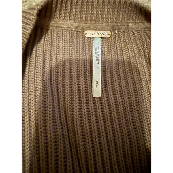 Free People Allure‎ Sweater Small Brown Oversized Deep V Neck Ribbed Knit Boho - Image 6