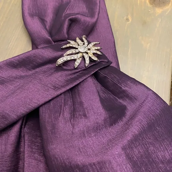 Beautiful eggplant one shoulder dress eureka‎ - Image 3