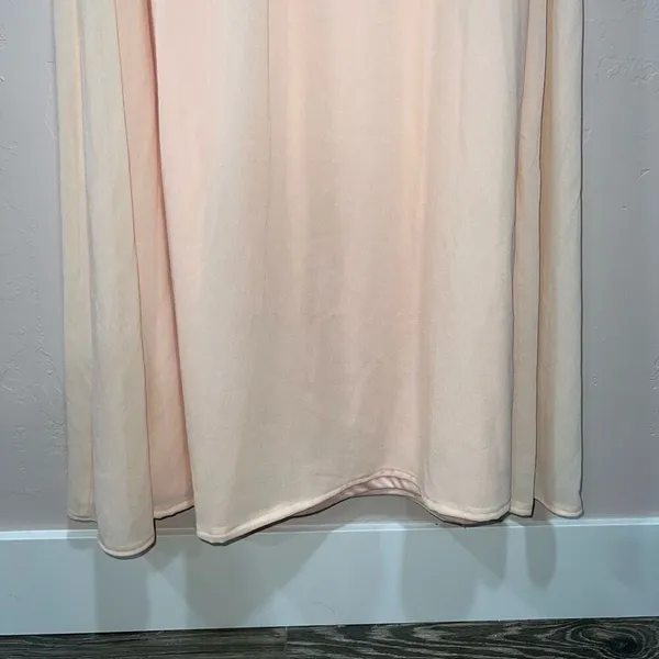 Lulu's Air of Romance Peach - Image 3