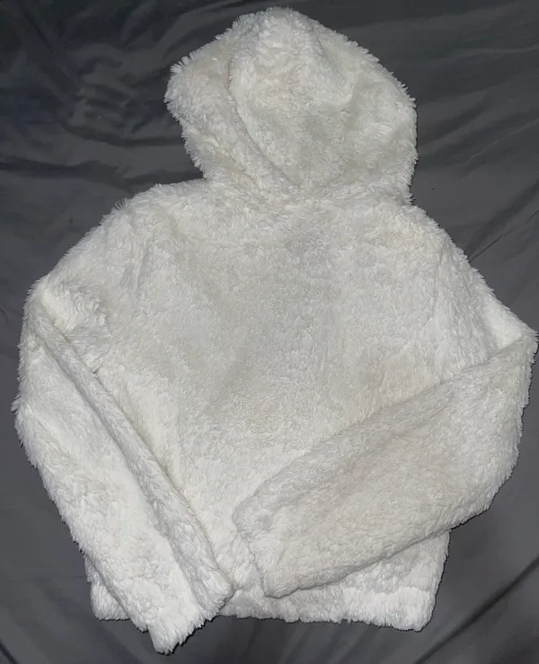 Urban Outfitters White Sweater - Image 3