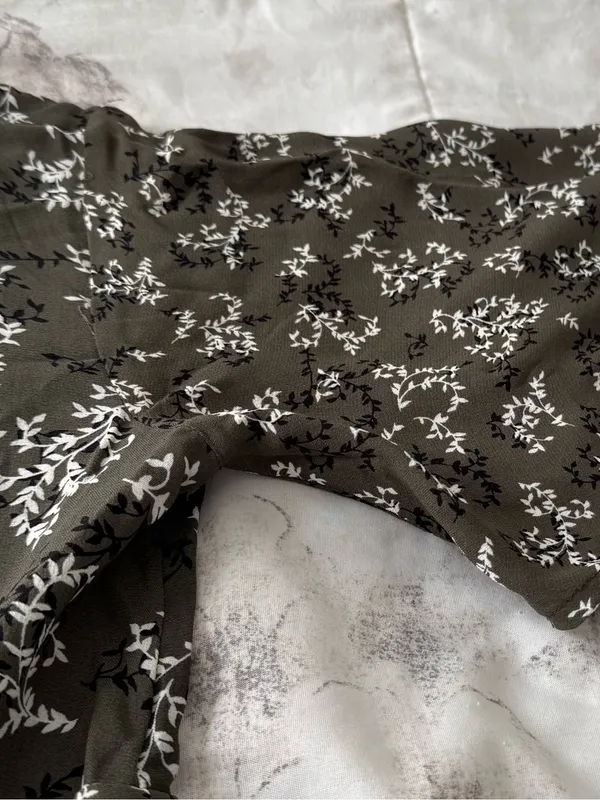 French Connection charcoal grey Floral Maxi Dress, size 2 faux wrap V-neck chic - Image 4