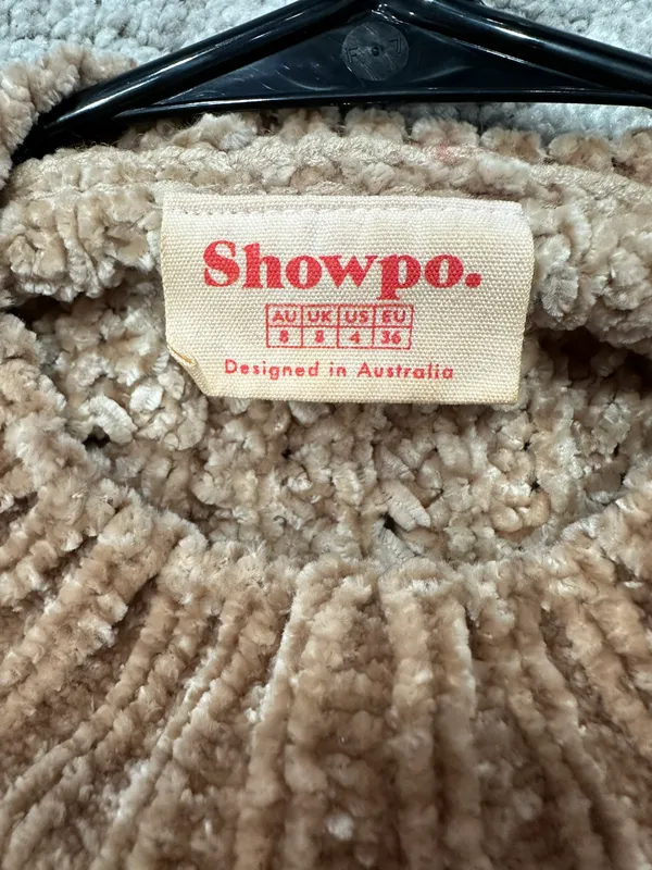 Showpo Sweater - Image 3