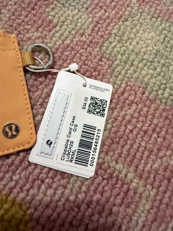 Lululemon Clippable Card Case - Image 2