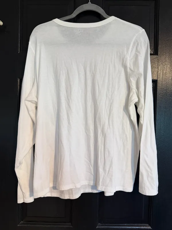 Old Navy Long Sleeve - Image 4
