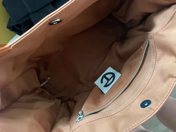 Telfar Medium Tan Shopping Bag - Image 3