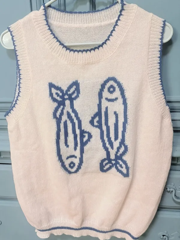 White & Blue Fish Knit Sleeveless Vest - Casual Summer Layer EUC - worn once - Image 5