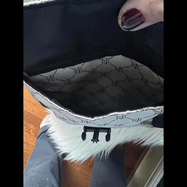 Lauren Ralph Lauren Quilted Tote Bag - Stylish and Versatile - Image 4