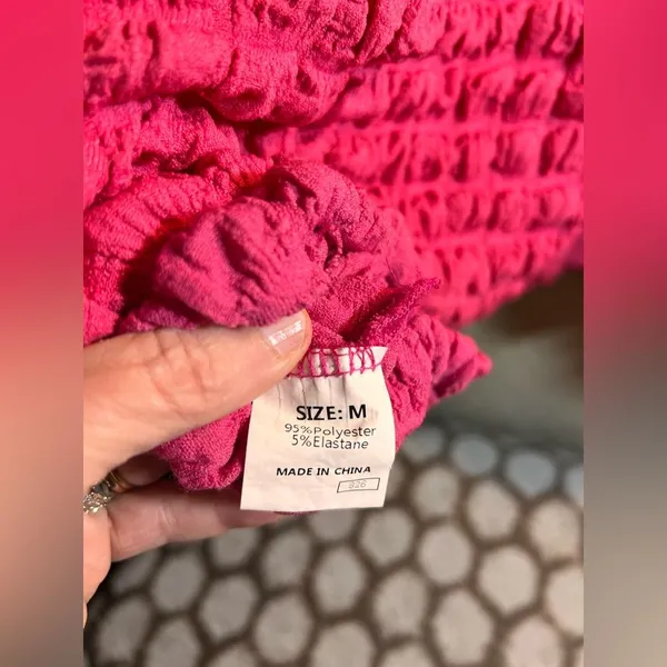 Source Unknown Hot Pink Bubble Textured Hoodie M Y2K retro - Image 9