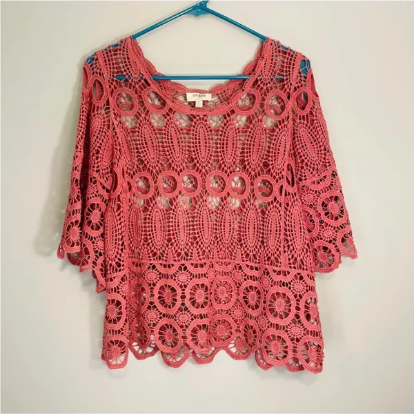Umgee Pink coral crochet Lace boho top Blouse! Size small! - Image 2