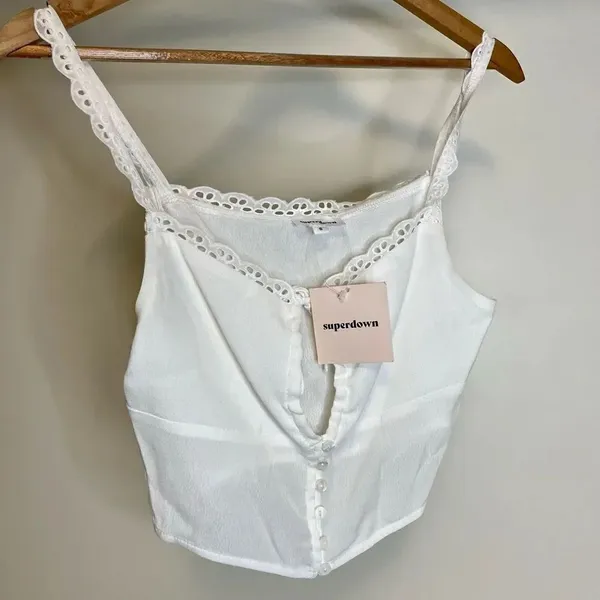NWT Revolve Superdown crop with eyelet straps - small - Image 2