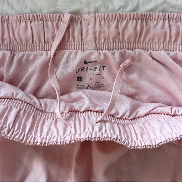 Nike Pink Running Shorts – Women’s Dri-Fit Athletic Shorts. Size Large - Image 4