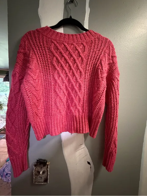 American Eagle Outfitters Pink Cable V-Neck Sweater - Image 3