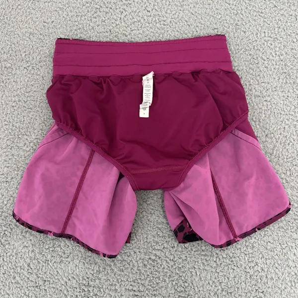 Lululemon Track That Shorts 5" Cheetah‎ Camo Athletic Athleisure Gym Women's 4 - Image 5