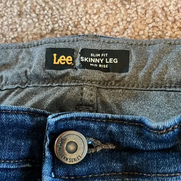 Lee skinny‎ jeans 12 petite - Image 4