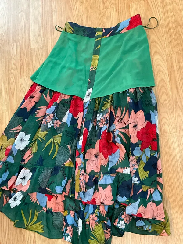 NWT $250.00 mare mare Alyssa Floral Midi Skirt by Free People - Image 10