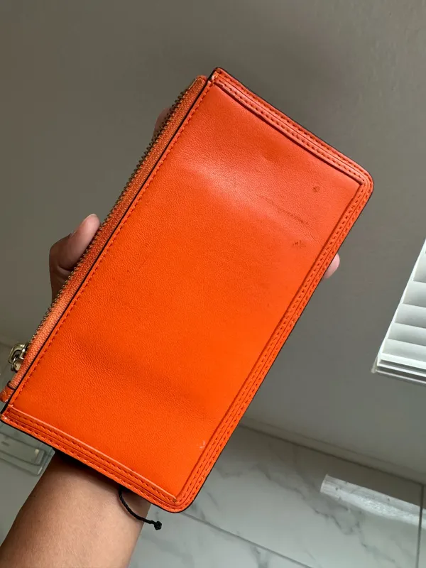 Tory Burch Leather orange wristlets  - Image 3