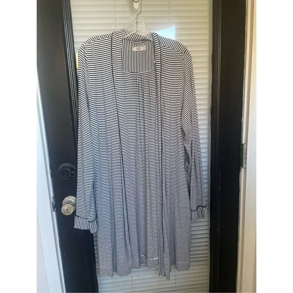 UGG Women’s Black / White Stripe Robe Kimono Size L - Image 11