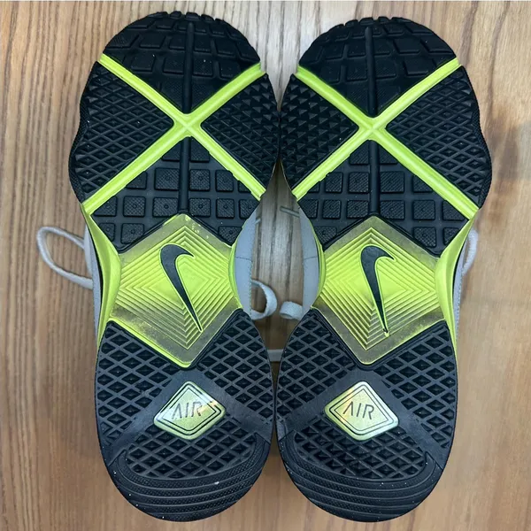 Nike Air Complete TR Training Shoe White Gray Sneaker Shoes Lime Accents Active - Image 6
