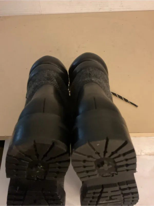 Coach women gray tweed black leather combat boots US 6 - Image 10
