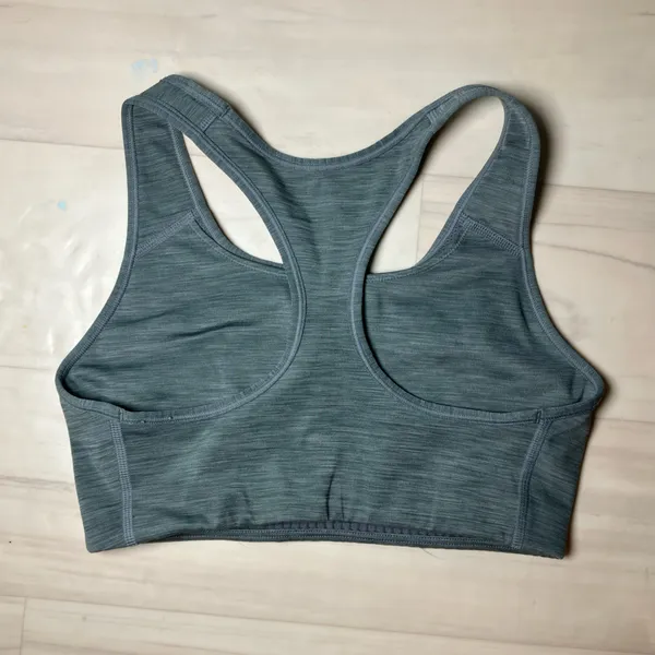 Nike Women’s Swoosh Sports Bra Size Medium - Image 2
