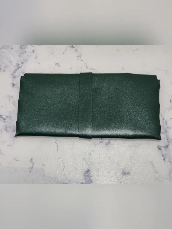 Ciele Green Brush Case Clutch - Image 2