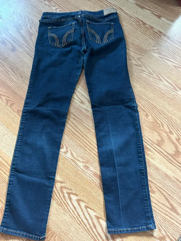 Hollister Jeans - Image 2