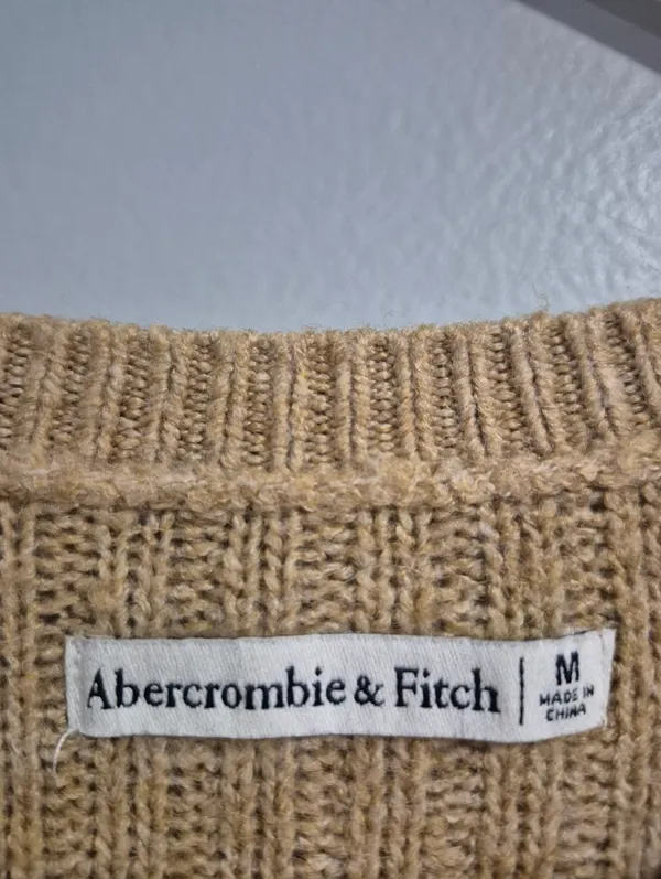 Abercrombie & Fitch Camel Ribbed Button-Front Cropped Cardigan Medium - Image 4
