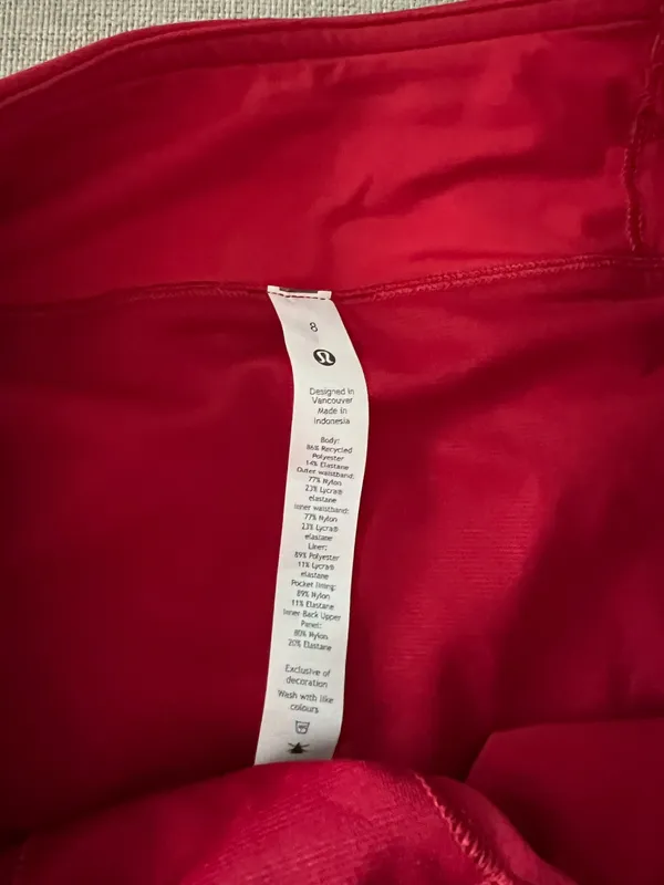 Lululemon Speed Up Shorts 2.5" Low-Rise - Image 3