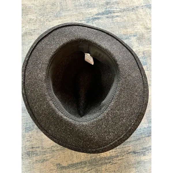 Heathered Black Felt Wool Blend Hat w Brown Strap - Image 5