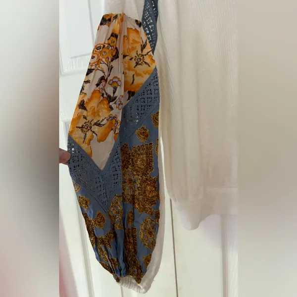 Free People Casual Clash Floral Balloon‎ Sleeves Size Small EUC - Image 7