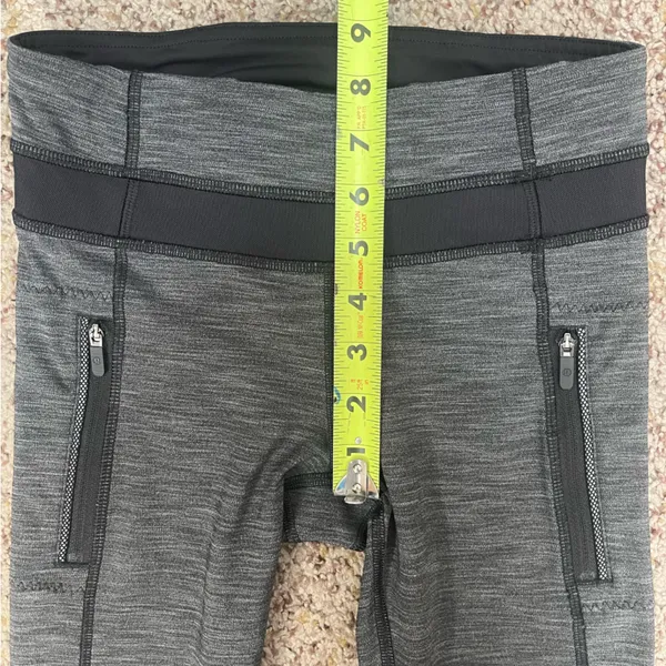Lululemon Inspire Tight II Grey Black Size 2 - Image 9