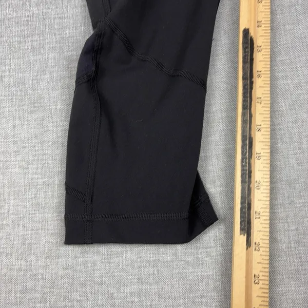 Lululemon Leggings Womens 10 Black Capri Drawstring Side Pocket Running Yoga Gym - Image 2