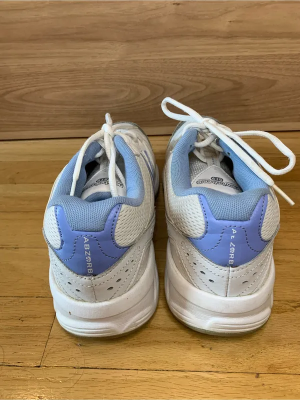 New Balance 519 Women's Sneakers - Size 10 - Image 4