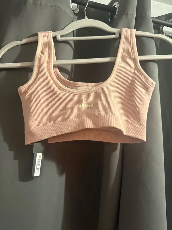 Nike x Skims Ribbed Seamless Scoop Bra - Image 2