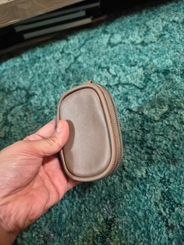 Steve Madden Earbud Case Keychain - Image 3