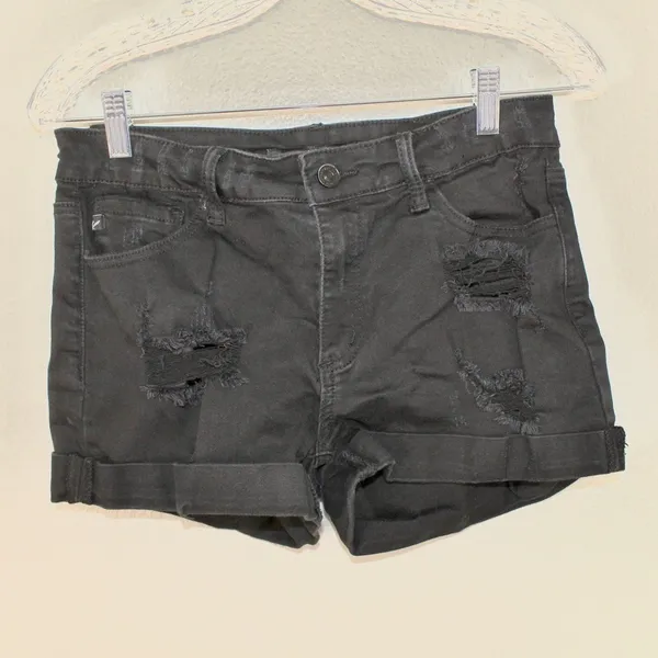 KanCan Woman’s High Rise Stretchy Black Distressed Jean Shorts - Size W9 - Image 6