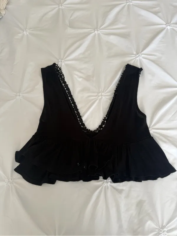 Kimchi Blue Black Crochet-Trim V-Neck Camisole - Image 2