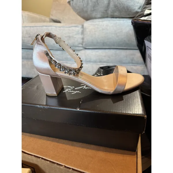 Jewel Badgley Mischka Bronwen Embellished Evening Shoe Size‎ 8 Rhinestones - Image 11