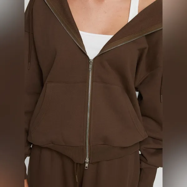 Princess Polly All Day Oversized Hoodie Chocolate, Size 6 NWT - Image 3