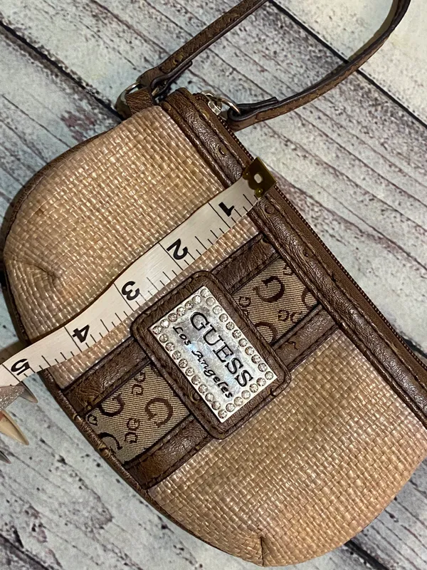 Guess Authentic Y2K Vintage Wristlet bag tan brown small Rhinestones silver logo - Image 5