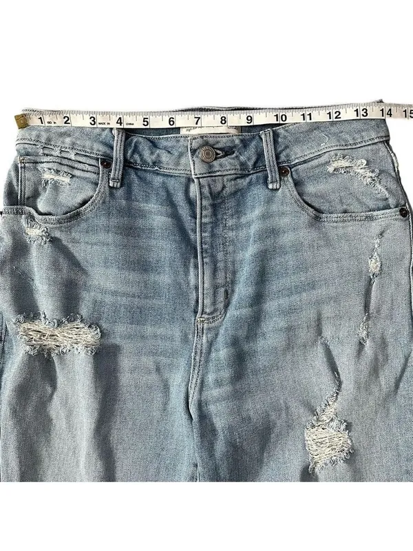 Abercrombie & Fitch Curve Love High Rise Straight Leg Distressed Jeans Sz 29/8R - Image 4