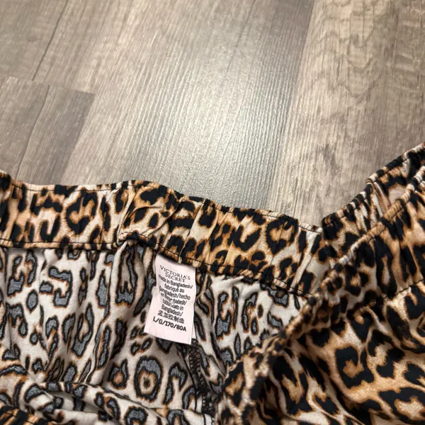 Victoria’s Secret Leopard Print Sleep Shorts - Image 4