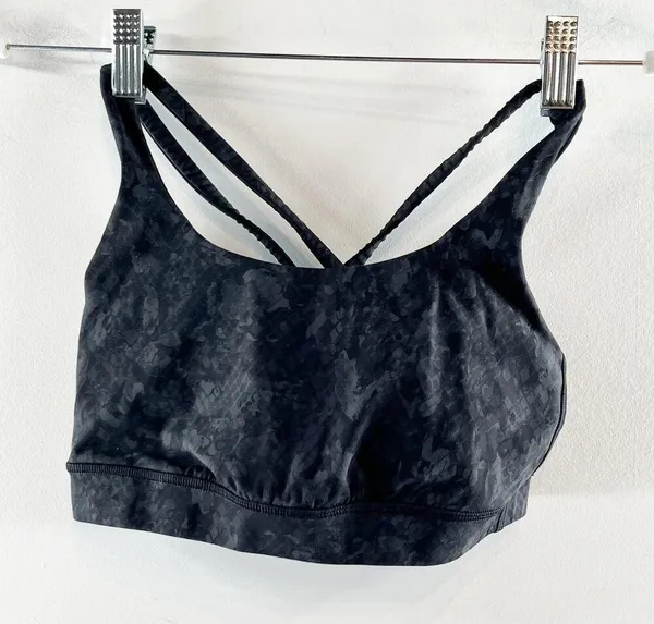 Lululemon Energy Sports Bra Criss Cross Back Yoga Sequin Snake Slate Black 4 - Image 8