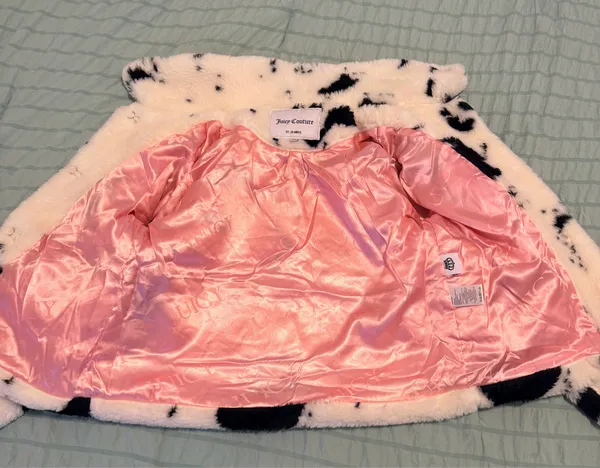 Juicy Couture White & Black Spotted Faux Fur Jacket Size M - NWOT - Image 8