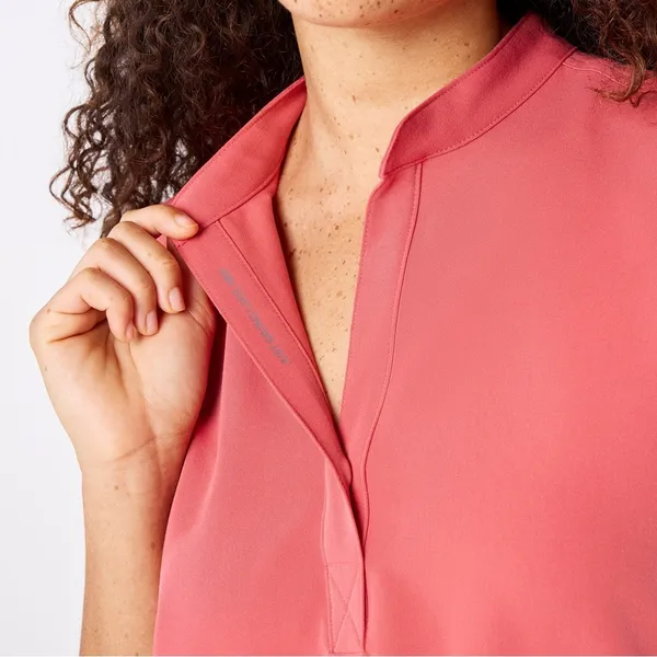 FIGS Technical Collection Rafaela Oversized Scrub Short Sleeve Pocket Top - Image 2