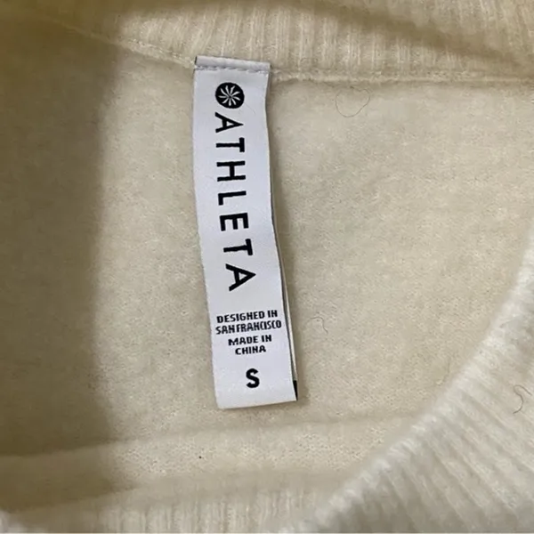 Athleta Women’s Size S White Cream Merino Blend Fuzzy Crewneck Sweater - Image 5