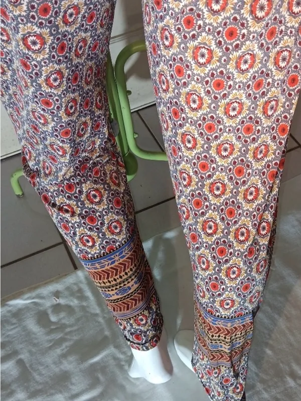 Funky, Colorful Jumpsuit, Excellent Condition, Size Large - Image 4