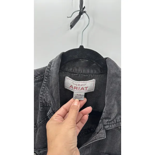 Ariat black gray lightweight shacket with Aztec native indigenous accent buttons - Image 3