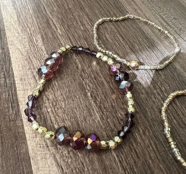 Handmade beaded set of bracelets - Image 3